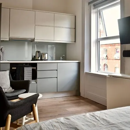 Stunning 1 Bedroom Studio In Heart Of Rathmines *