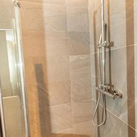 Daire Stunning 1 Bedroom Studio In Heart Of Rathmines Dublin